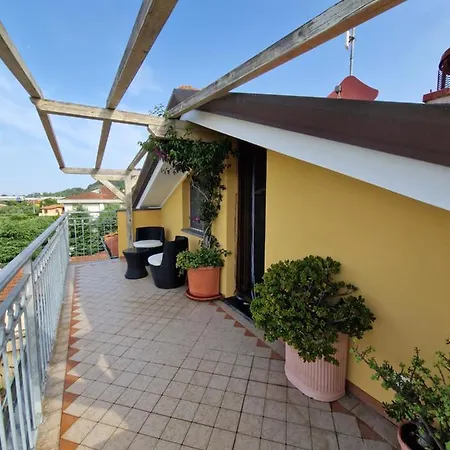 Lejlighed Incantevole A Tra Viareggio E Lucca